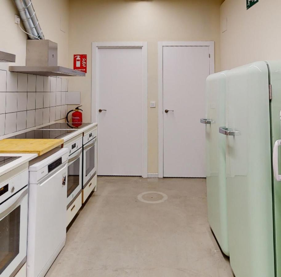 Bright Ensuite Rooms In Madrid, Sk Extérieur photo